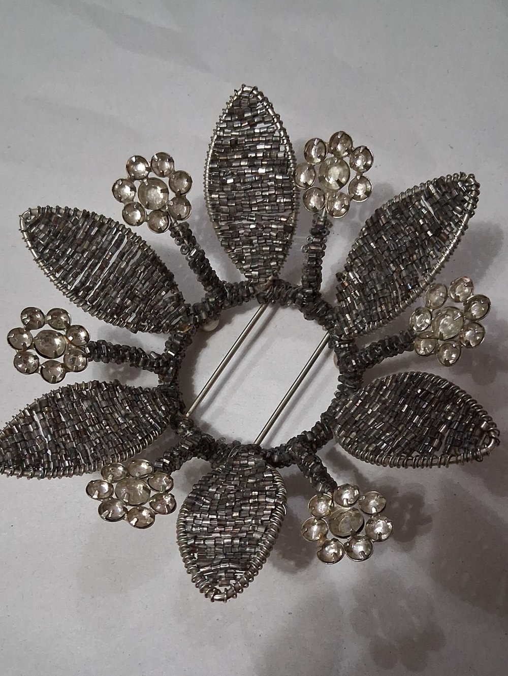 Modern Expressions Tealight Votive Candle Holder Silver Beaded Floral